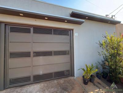 Casa para Venda na cidade de S&atilde;o Gabriel do Oeste no bairro SANTA LUZIA
